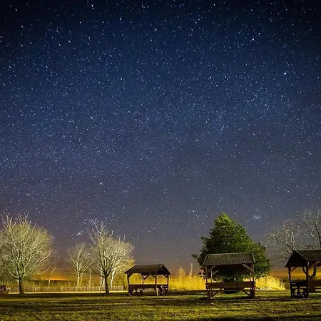 Holdruta Vendeghaz Gæstehus 4*